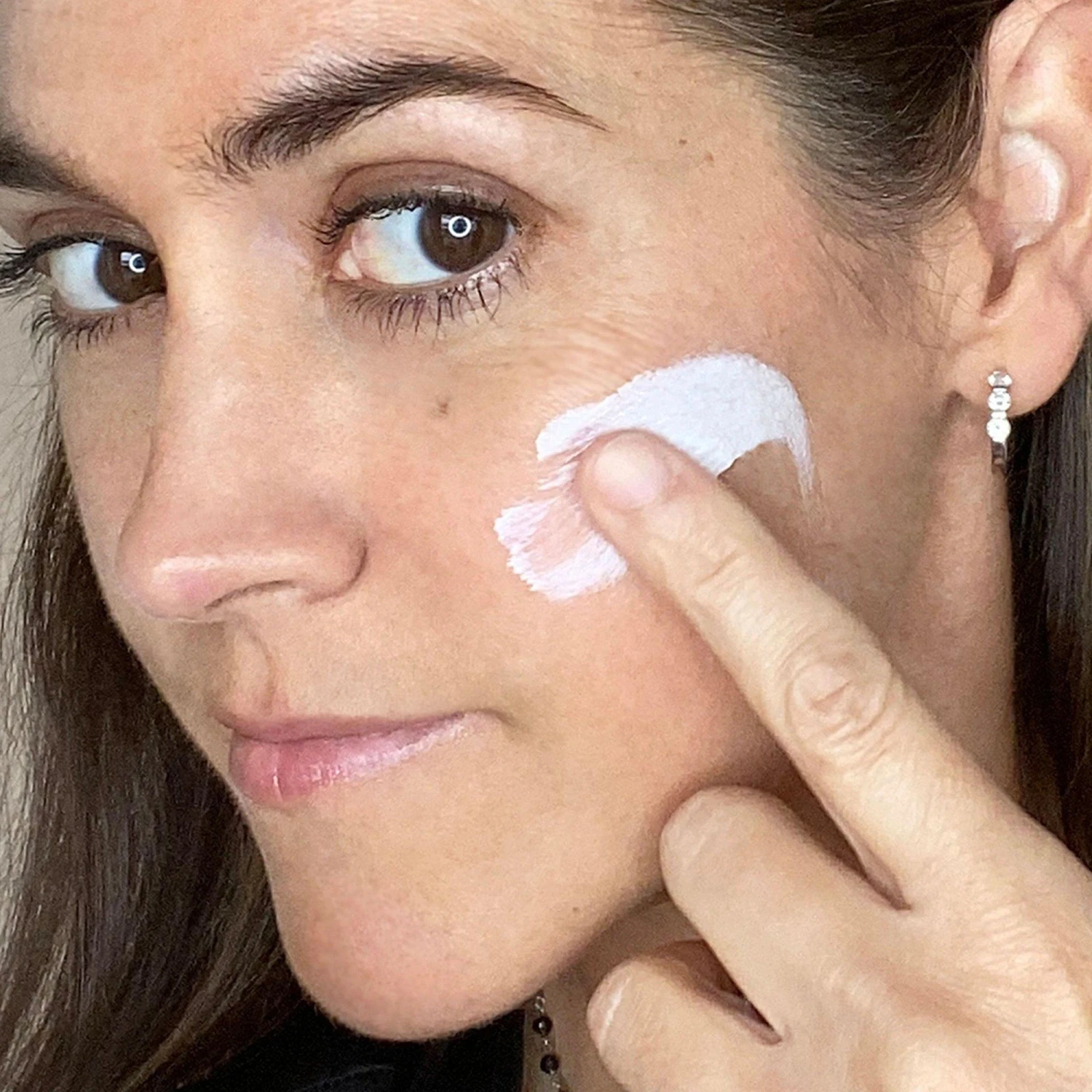 Clinique Smart Broad Spectrum SPF 15 Custom-Repair Moisturizer - Very Dry 3 Clinique Smart Broad Spectrum SPF 15 Custom-Repair Moisturizer - Very Dry - Image 3