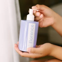 Mirror Magic Illuminating Body Moisturizer -Clinique || Lancome || L'Oreal Sales Shop 2580618 alt02