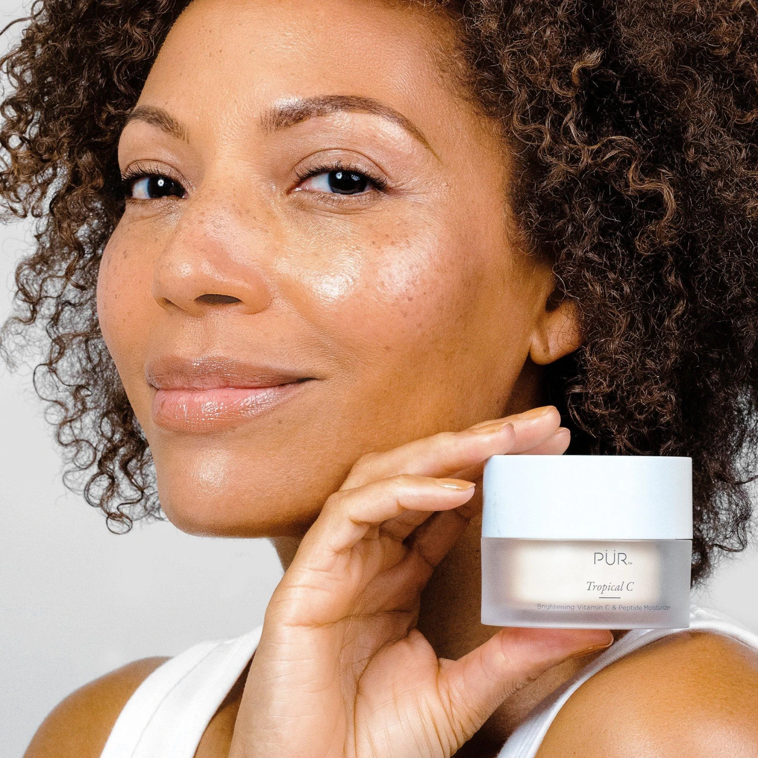 Tropical C Brightening Vitamin C & Peptide Moisturizer 3 Tropical C Brightening Vitamin C & Peptide Moisturizer - Image 3