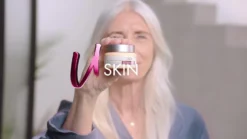 IT Cosmetics Confidence In A Cream Anti-Aging Hydrating Moisturizer -Clinique || Lancome || L'Oreal Sales Shop b6e49371 f25a 47f4 b3b2 f8379bd65e06